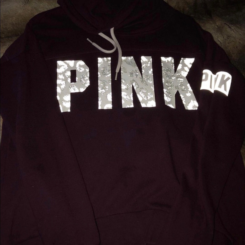 Victoria’s Secret maroon cowl neck